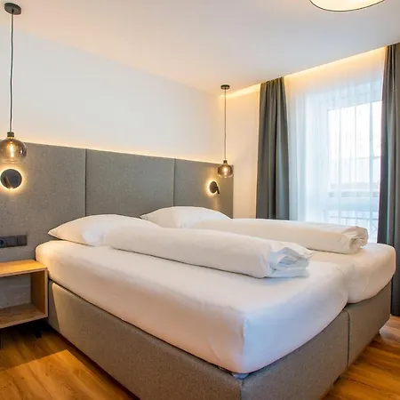 Bergli Inklusiv Silvretta Card * غالتور